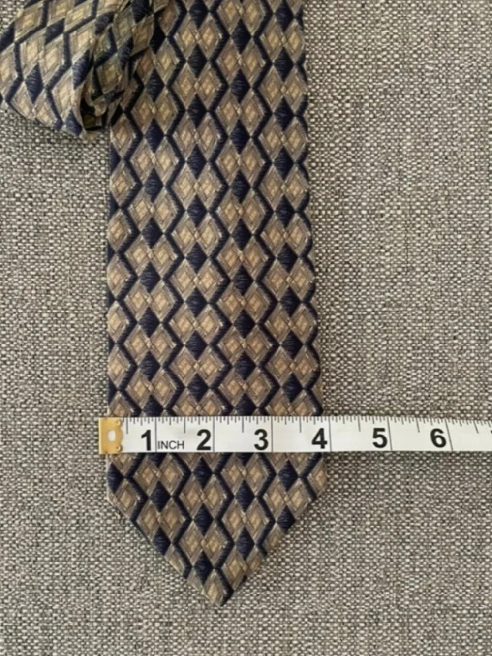 Peter Thomas By Superba 100% Silk Men’s Neck Tie Made In USA Geometric Pattern
